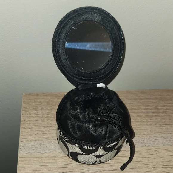 Coach Small Jewelry Case - Picture 2 of 7